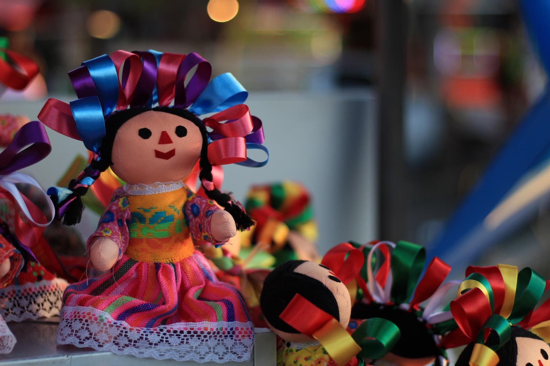 Muñeca mexicana tradicional